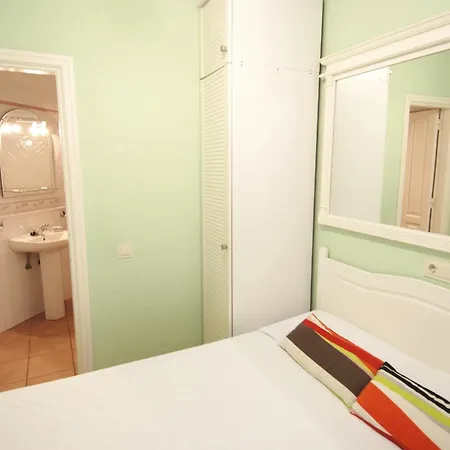 Beachfront Americas - Trg Apartament *