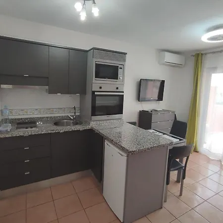 Beachfront Americas - Trg Apartament *