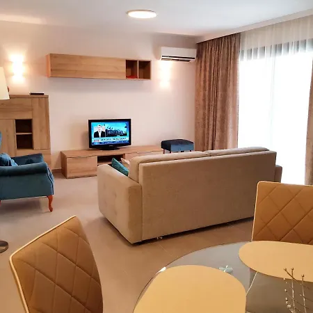 Beachfront Americas - Trg Apartament *