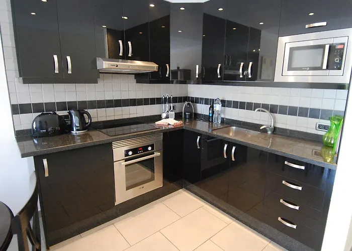 Beachfront Americas - Trg Πλάγια ντε λας Αμέρικας