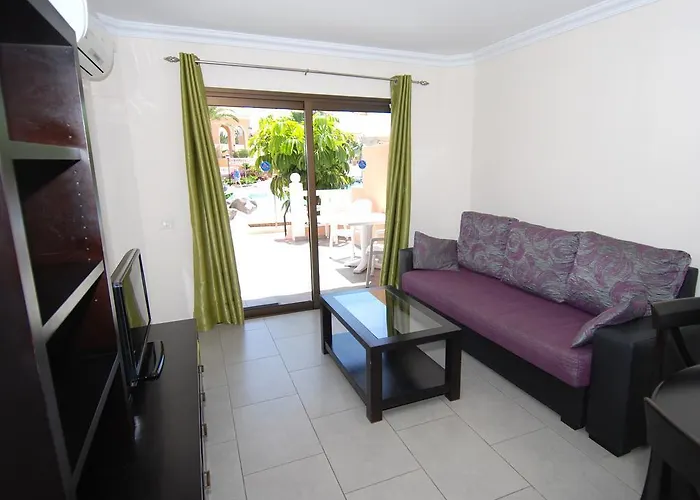 Beachfront Americas - Trg *