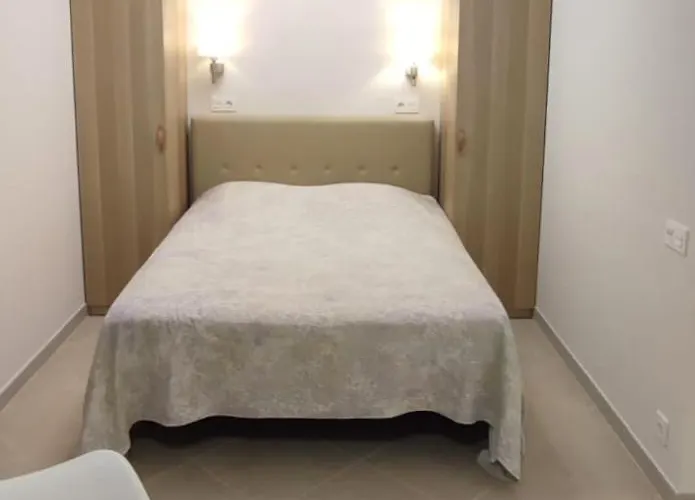 Beachfront Americas - Trg * Πλάγια ντε λας Αμέρικας