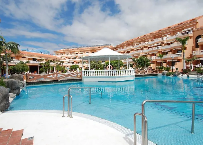 Beachfront Americas - Trg Apartman