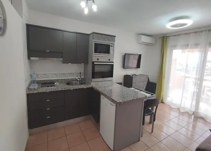 Beachfront Americas - Trg Apartman *